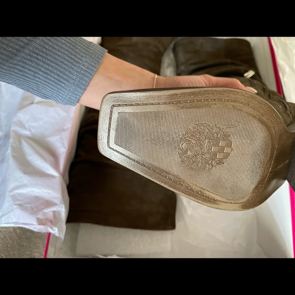 Vince Camuto Alimber Boots Sable 9.5 Sold Out with Box - Picture 13 of 15